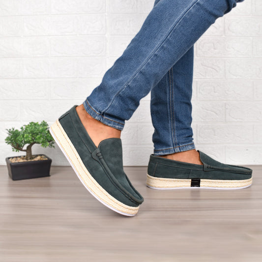 gid://shopify/MediaImage/24691972440158